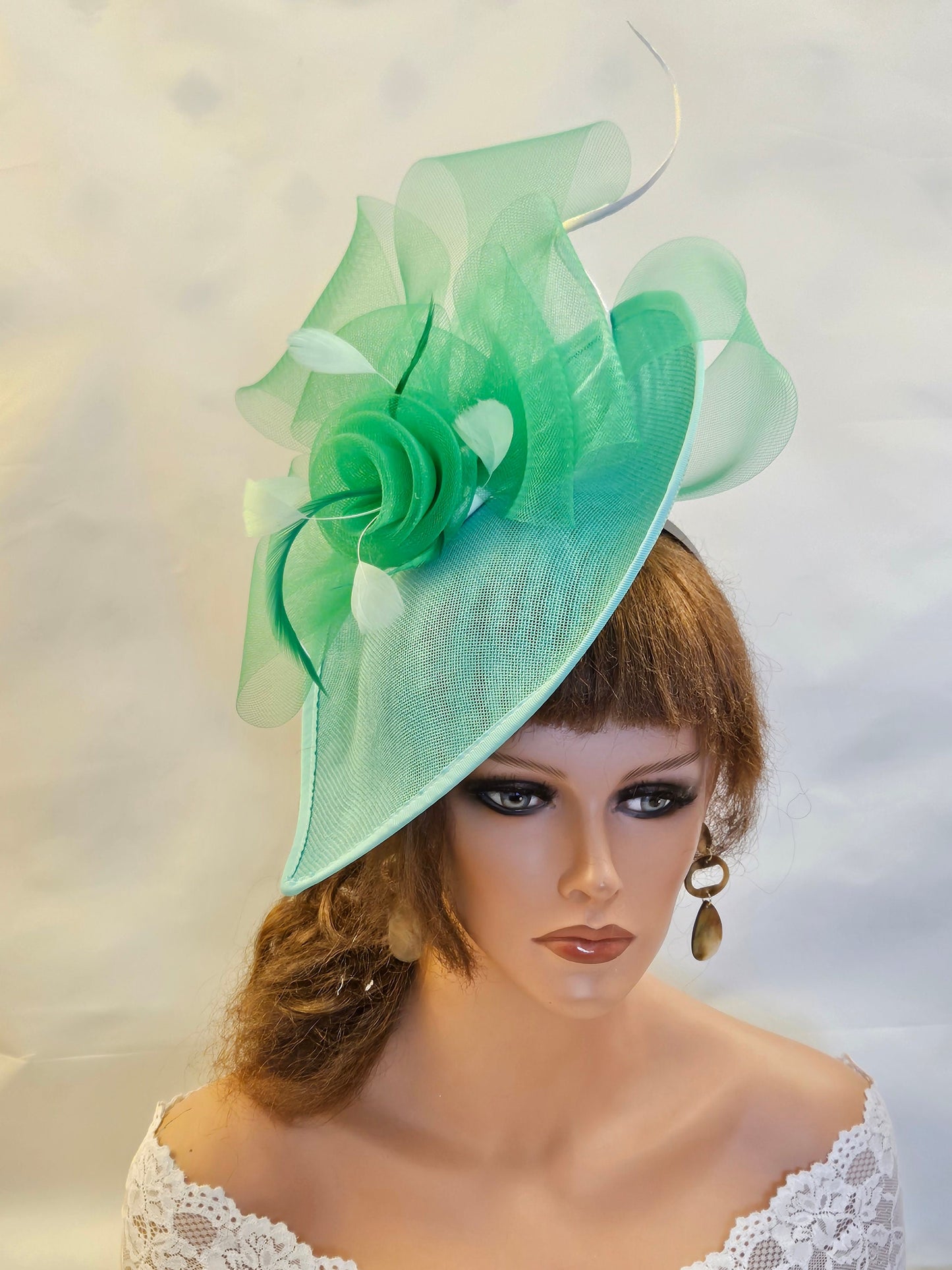 GREEN Mother of the bride hat FASCINATOR. Large Teardrop hatinator Feather Floral, Church,Kentucky Derby Royal Ascot ,Race,Wedding Party hat-EleganceFascinator