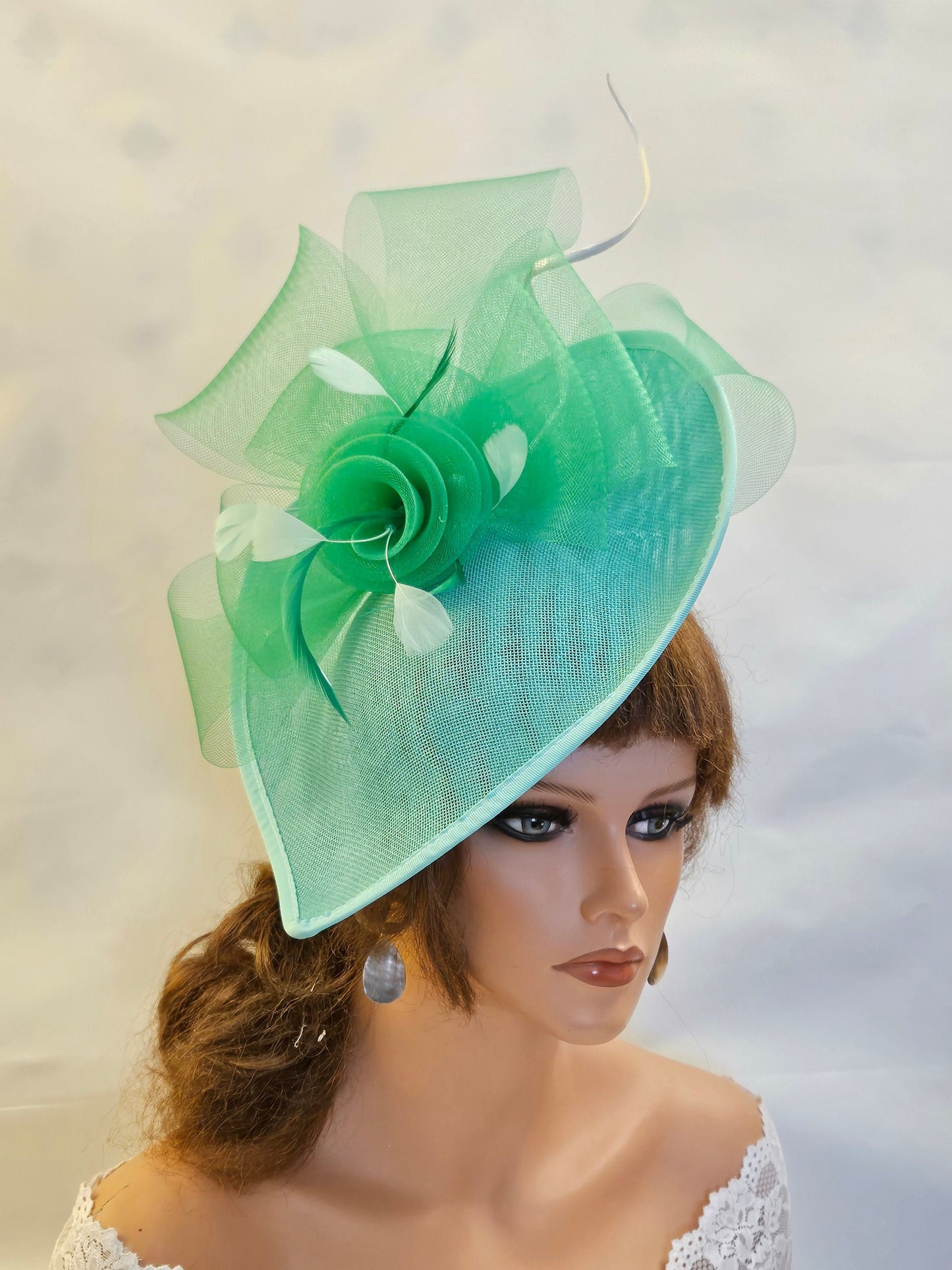 GREEN Mother of the bride hat FASCINATOR. Large Teardrop hatinator Feather Floral, Church,Kentucky Derby Royal Ascot ,Race,Wedding Party hat-EleganceFascinator