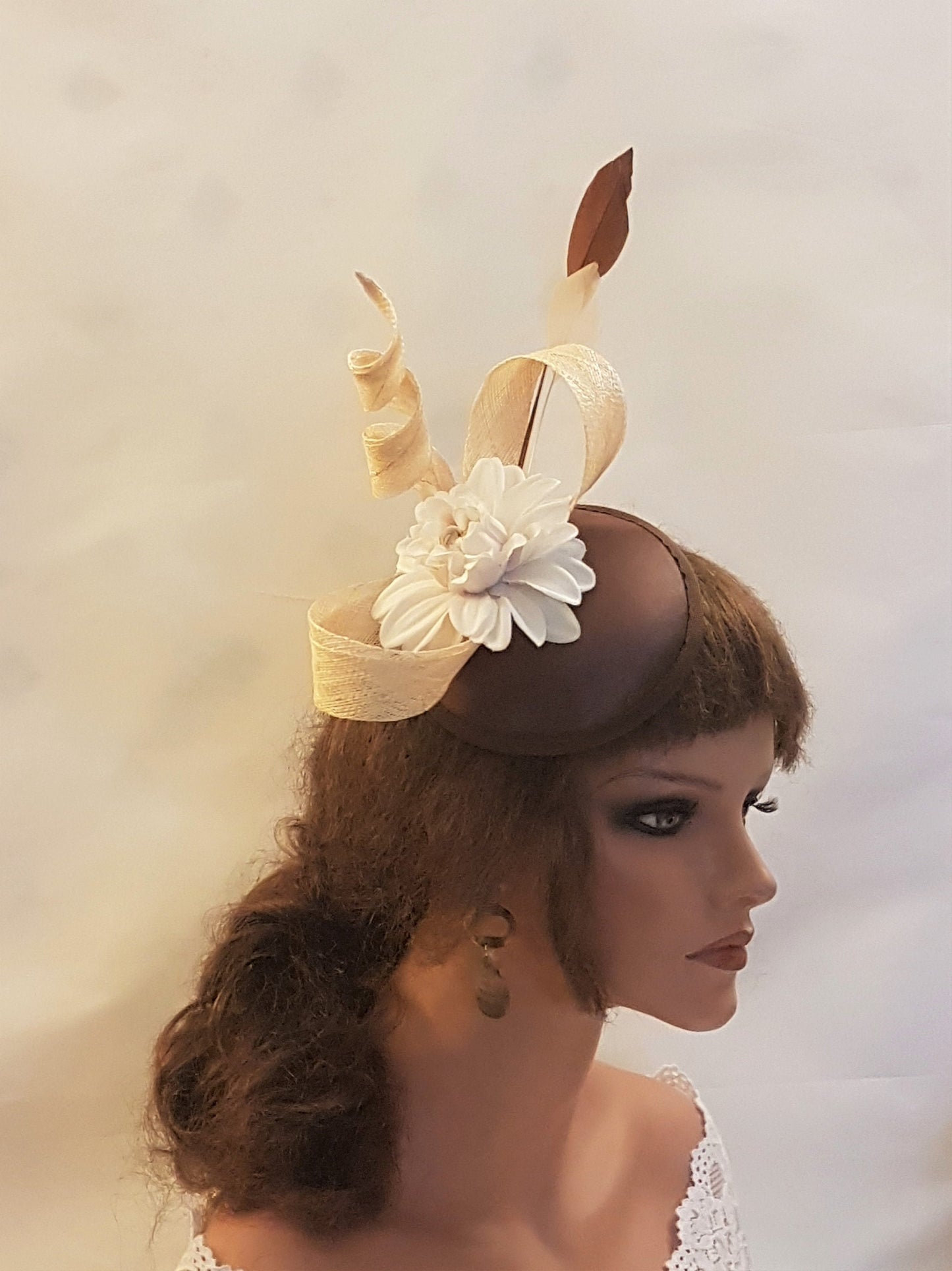 FASCINATOR,Brown Tan/Ivory Flower Hat Fascinator,Wedding,Church Fascinator Hat,Goodwood, Cocktail,KENTUCKY DERBY Hat, Ascot Hat fascinator