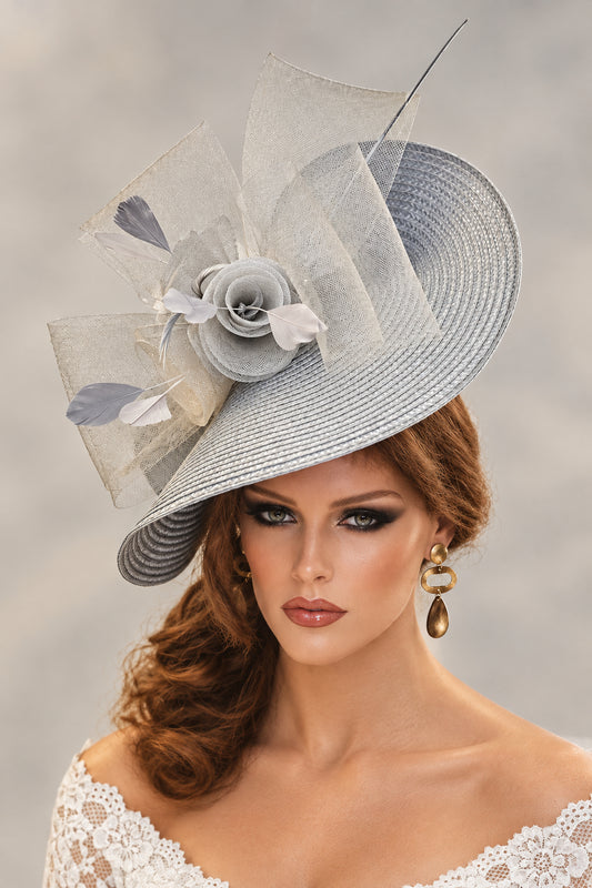 Silver grey mother of the bride hat fascinator Silver Grey fascinator large PP straw weave hatinator Feather Floral hat  Church, Derby, Royal Ascot Hat Wedding Party hat Mother of Bride/Groom hat Facinator