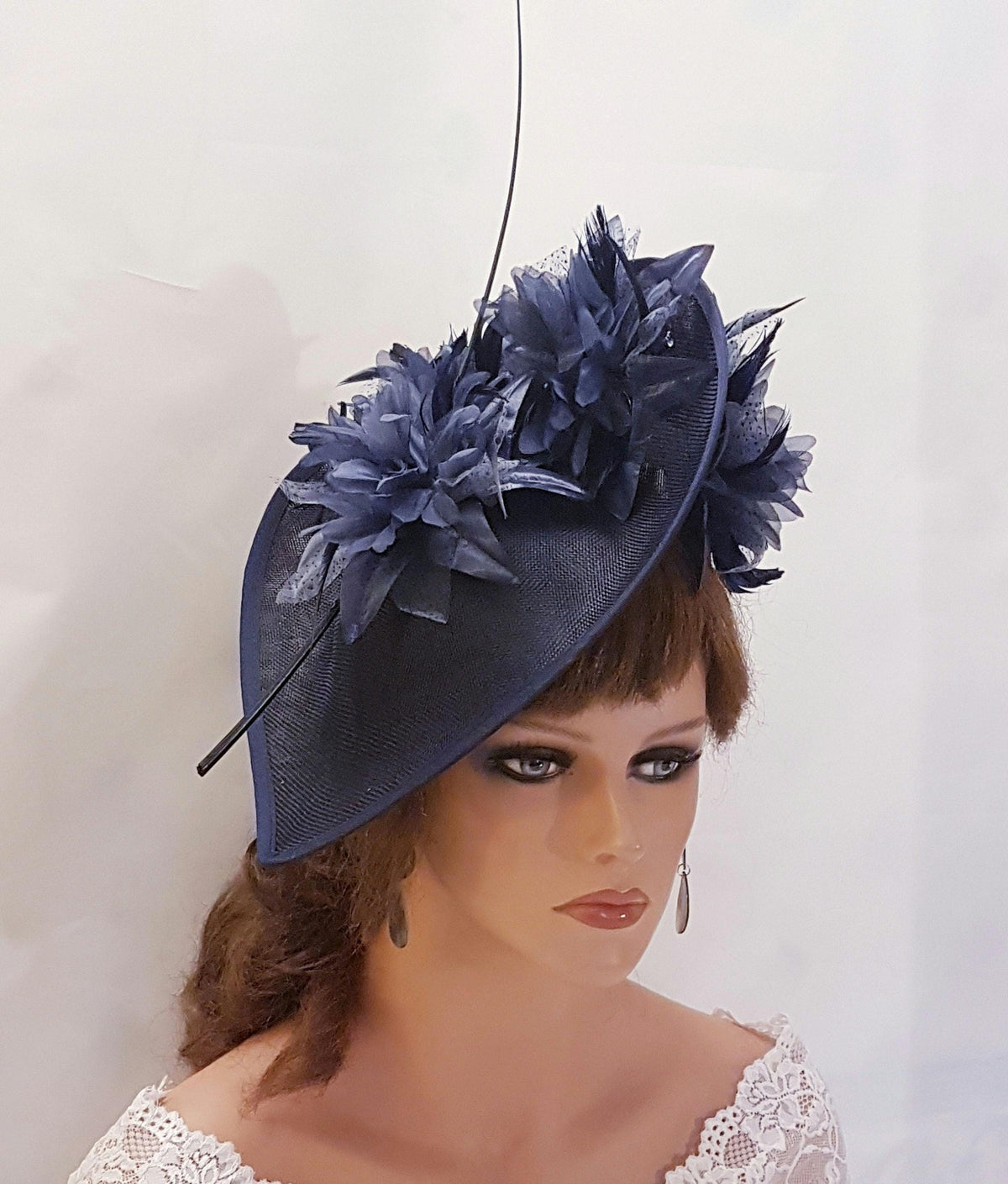 Large Navy Blue Hat Fascinator. Mother of the bride Hat Fascinator with long quill feather.. Navy blue wedding guest Hatinator