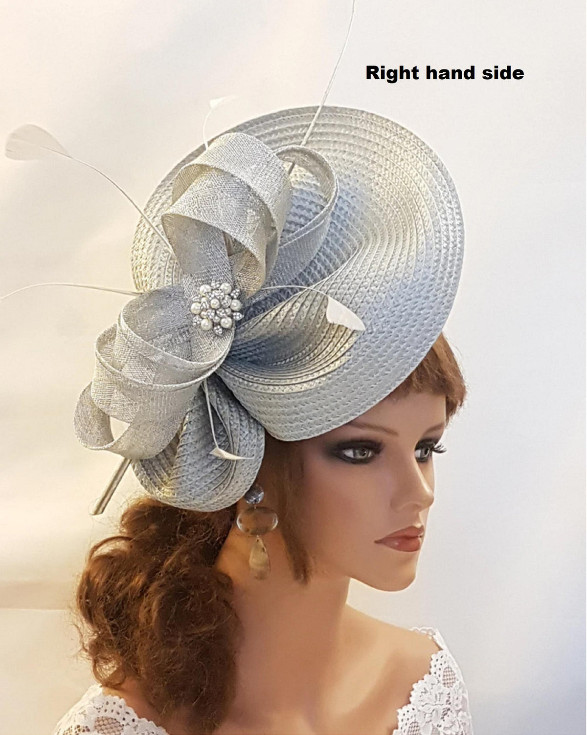 Silver Grey fascinator for wedding, Race, Cocktail, Ladies day, Ascot, Kentucky Derby and special occasion.
