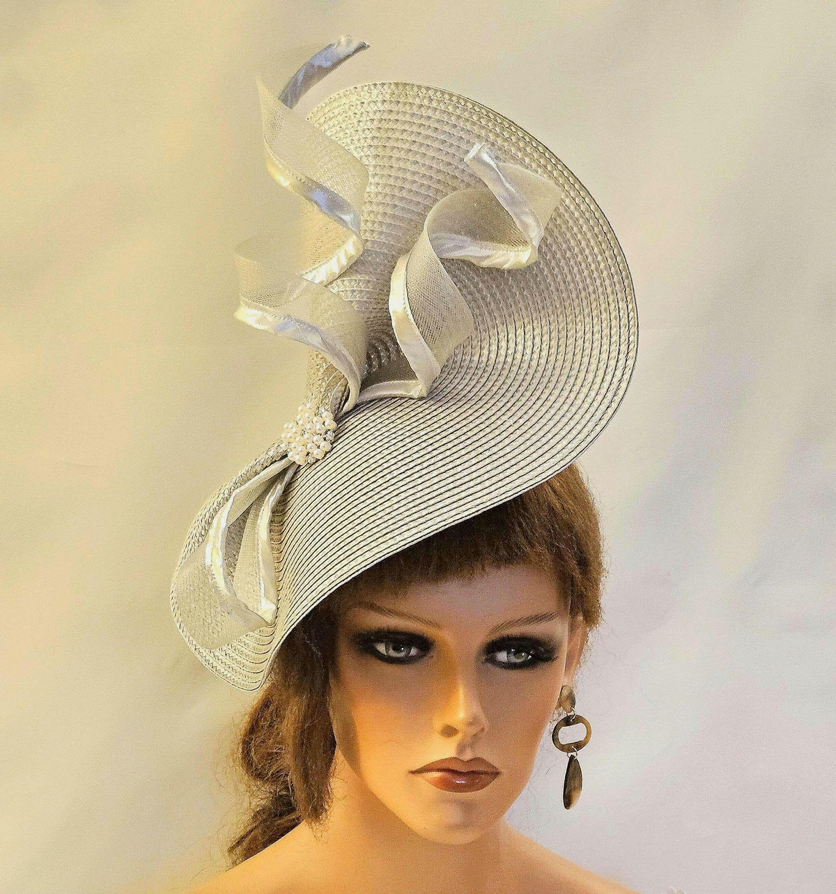 Silver Grey hat Fascinator for Mother of the bride, Royal Ascot, Kenduckey Derby, Tea party