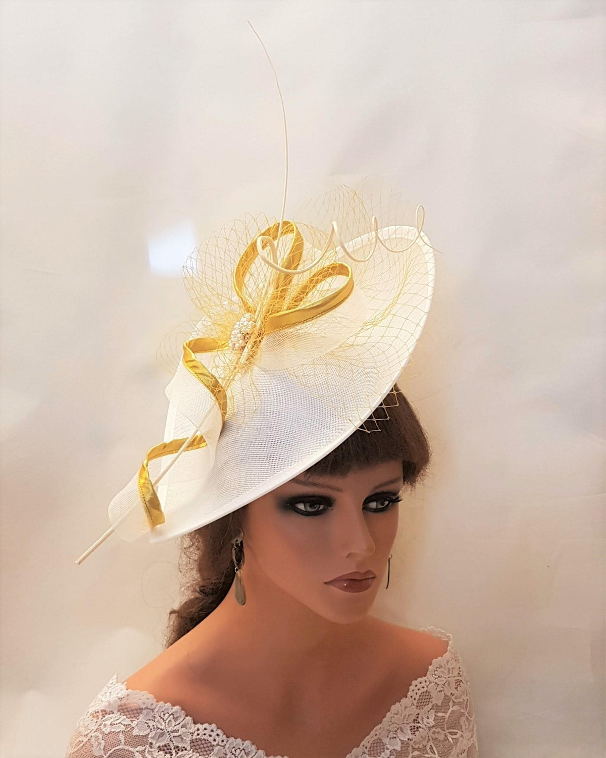 WHITE & GOLD HAT FASCINATOR FOR WEDDING