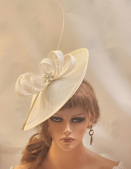Ivory Fascinator
