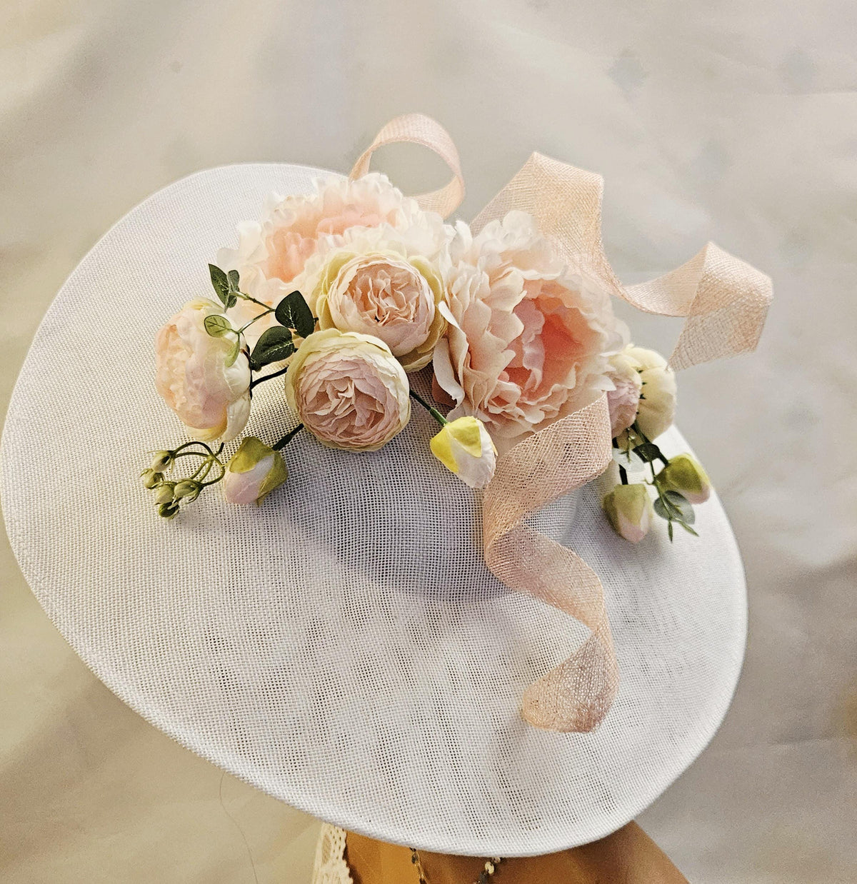 Large WHITE & Blush Pink fascinator hat, Wedding headpiece, Mother of the bride /Groom Hatinator.