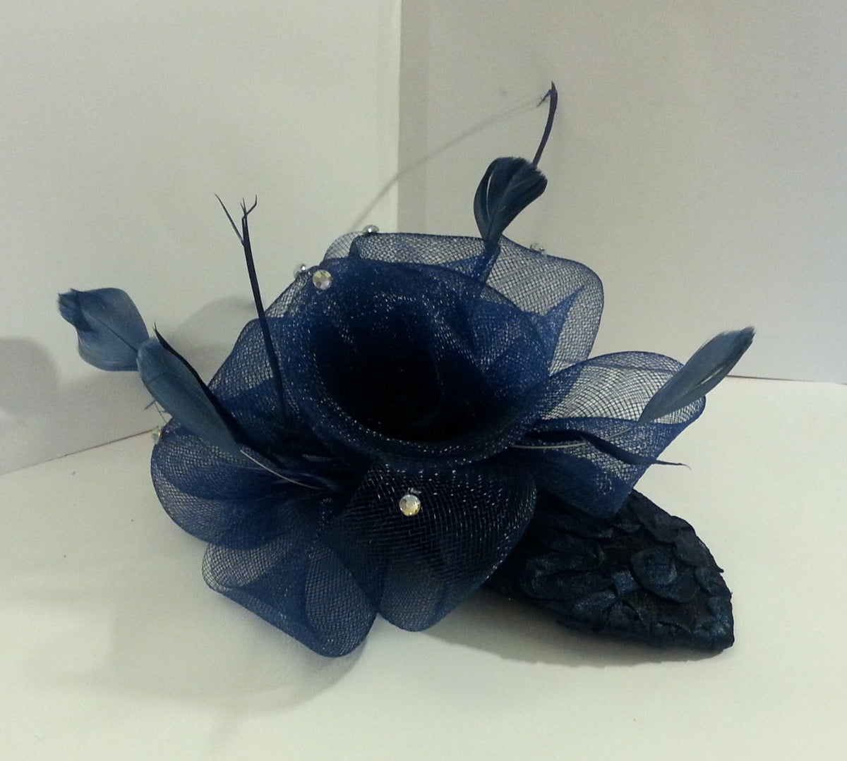 NAVY BLUE HAT fascinator, Hat fascinator blue hat with Crinoline roses Feathers Ascot hat fascinator Wedding,Race,Cocktail