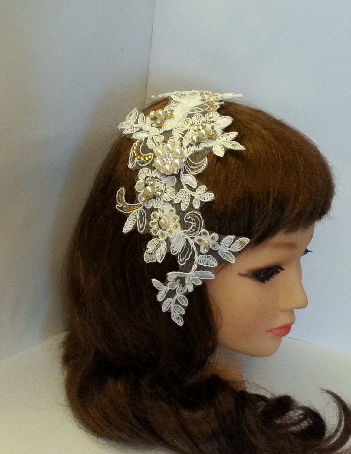 Birdcage veil and fascinator set of 2 White or Ivory w Detachable Lace fascinator GOLD TONE Diamonte Pearls Bridal veil Blusher veil