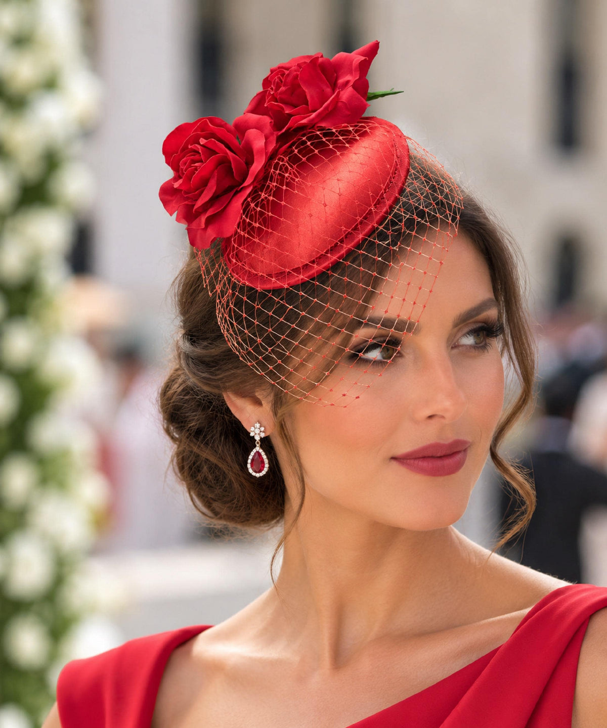 RED FASCINATOR, 40s 50s RED Birdcage veil Hat fascinator with Roses. Race,Cocktail,Ladies day,Ascot hat