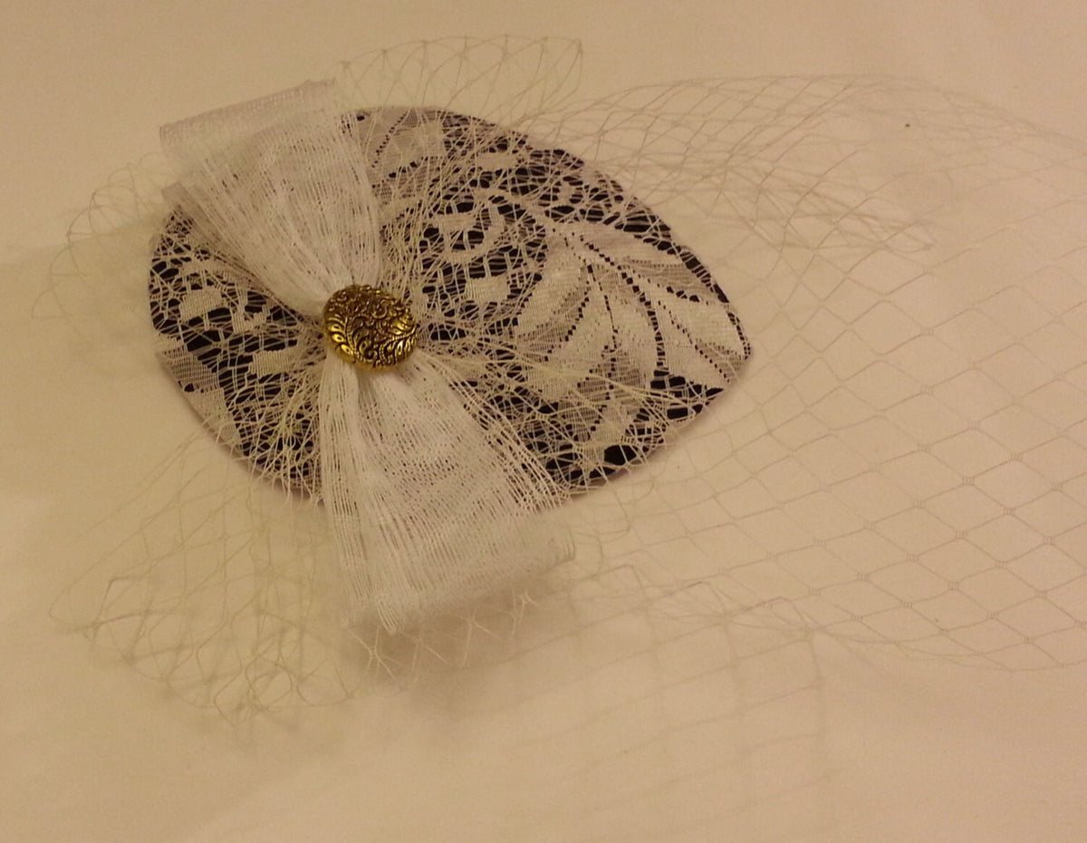 Birdcage Veil Hat FASCINATOR Vintage Black & White Teardrop hat Fascinator mini Veil. Antique gold centre embellishment Fascinator clip