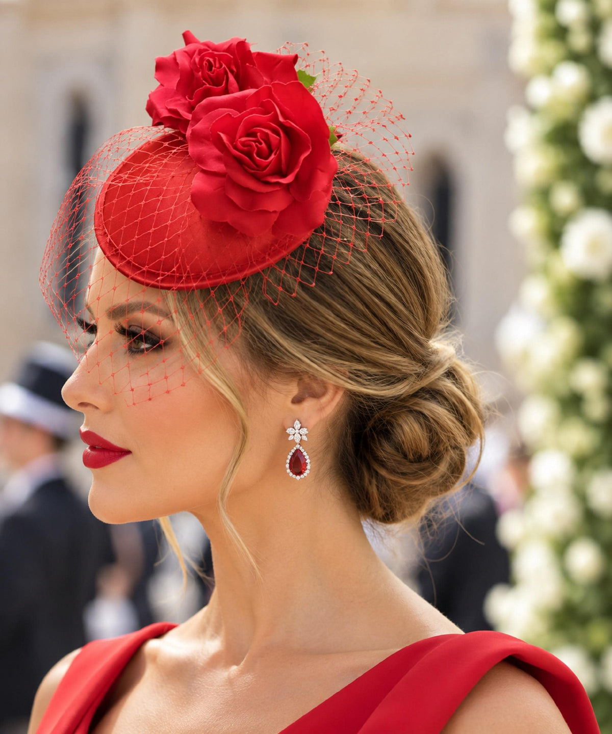 RED FASCINATOR, 40s 50s RED Birdcage veil Hat fascinator with Roses. Race,Cocktail,Ladies day,Ascot hat