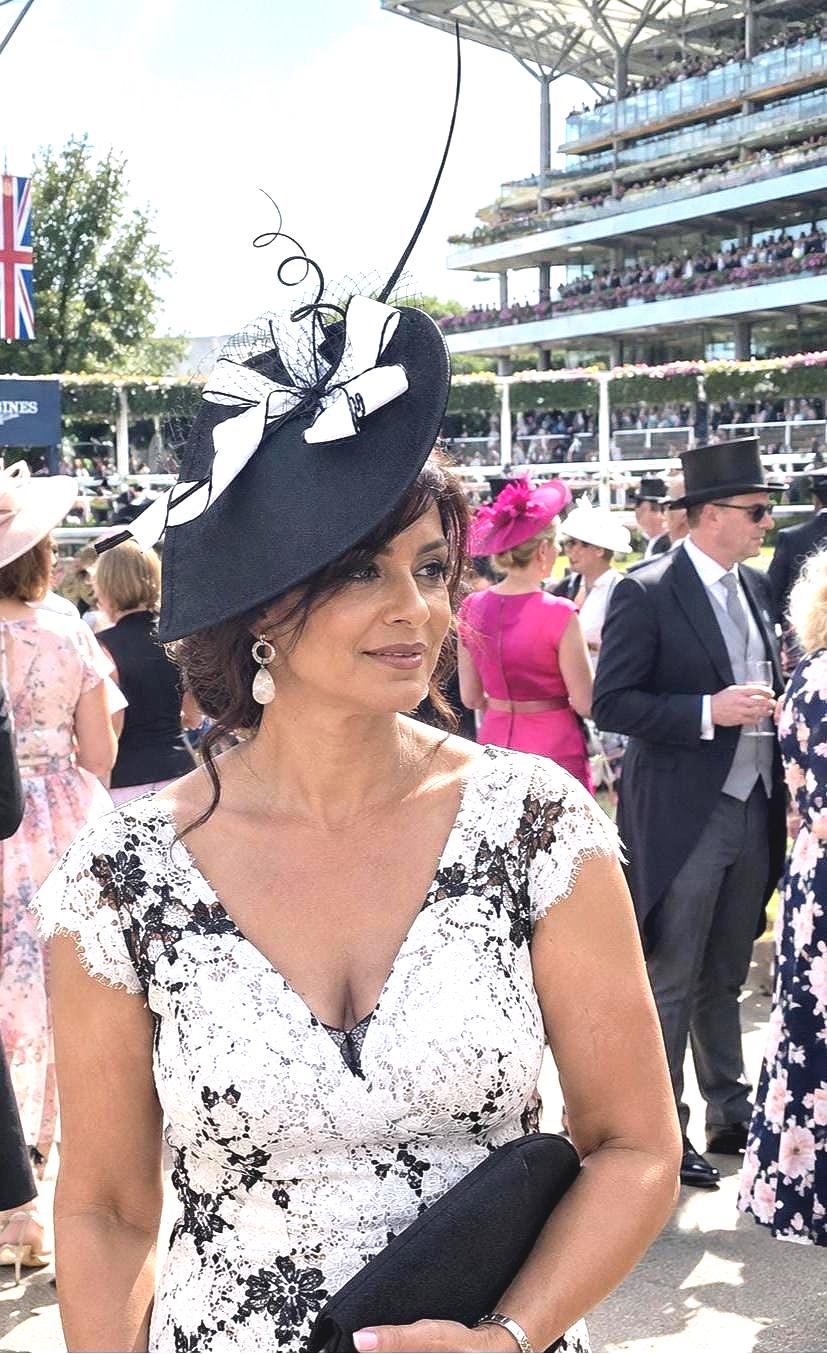 Black & White Teardrop Fascinator Hat, Wedding Ascot Occasion
