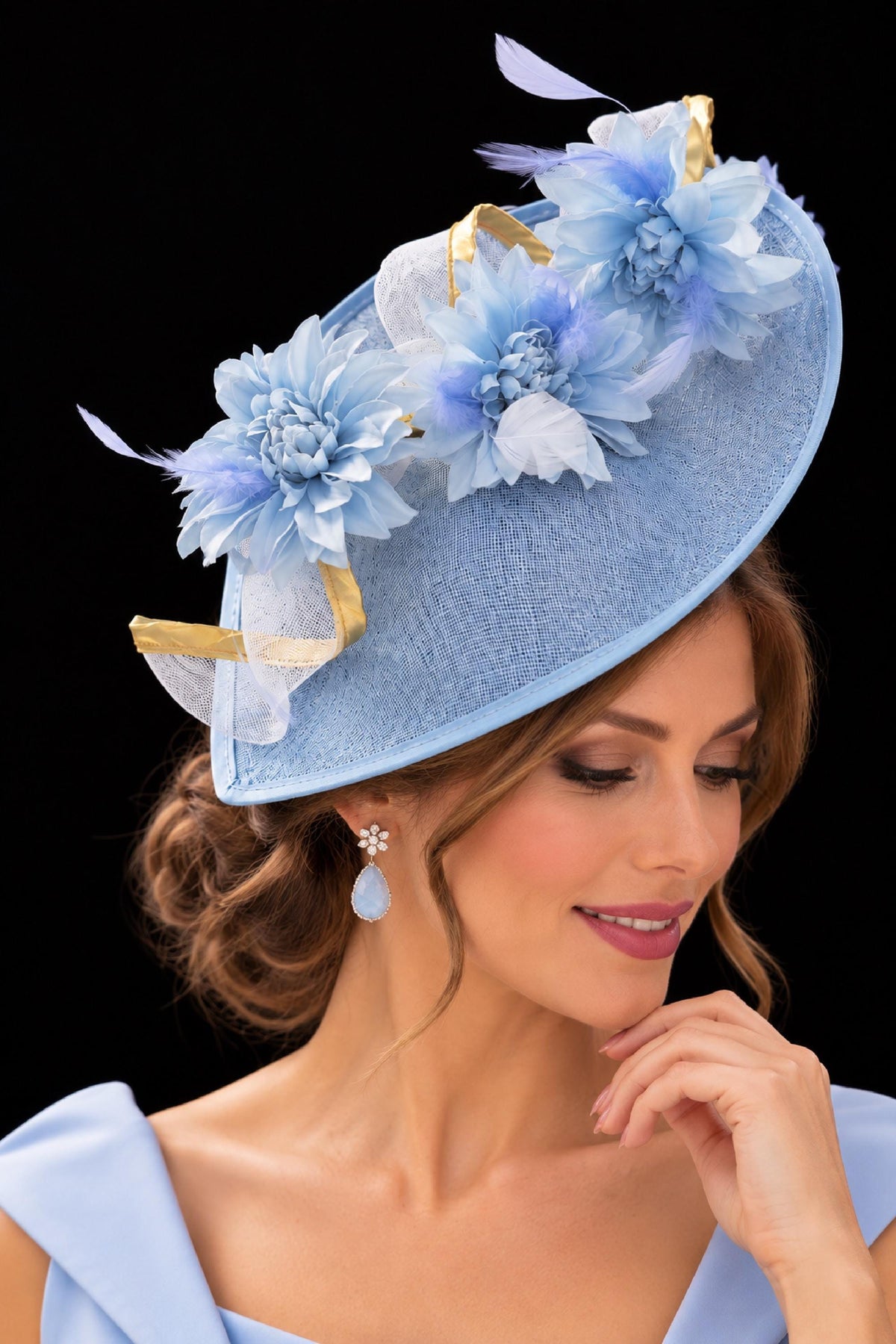 White and Blue Fascinator Hat: Floral Teardrop hat Wedding,Ascot, Derby Hatinator