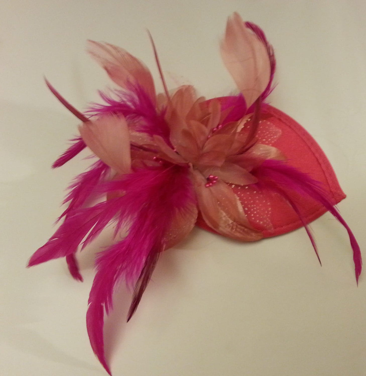 Stylish Hot Pink Fascinator with Feather Details, Vintage 1940s-50s Inspired wedding Hair accessories Teardrop hat ladies ascot fascinator