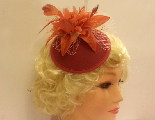 Hat, Vintage 40s 50s Hat, Terracotta /Rusty Hat, Feather fascinator, Race Cocktail hat, Ascot Hat, Cocktail hat Rusty/Terracotta fascinator