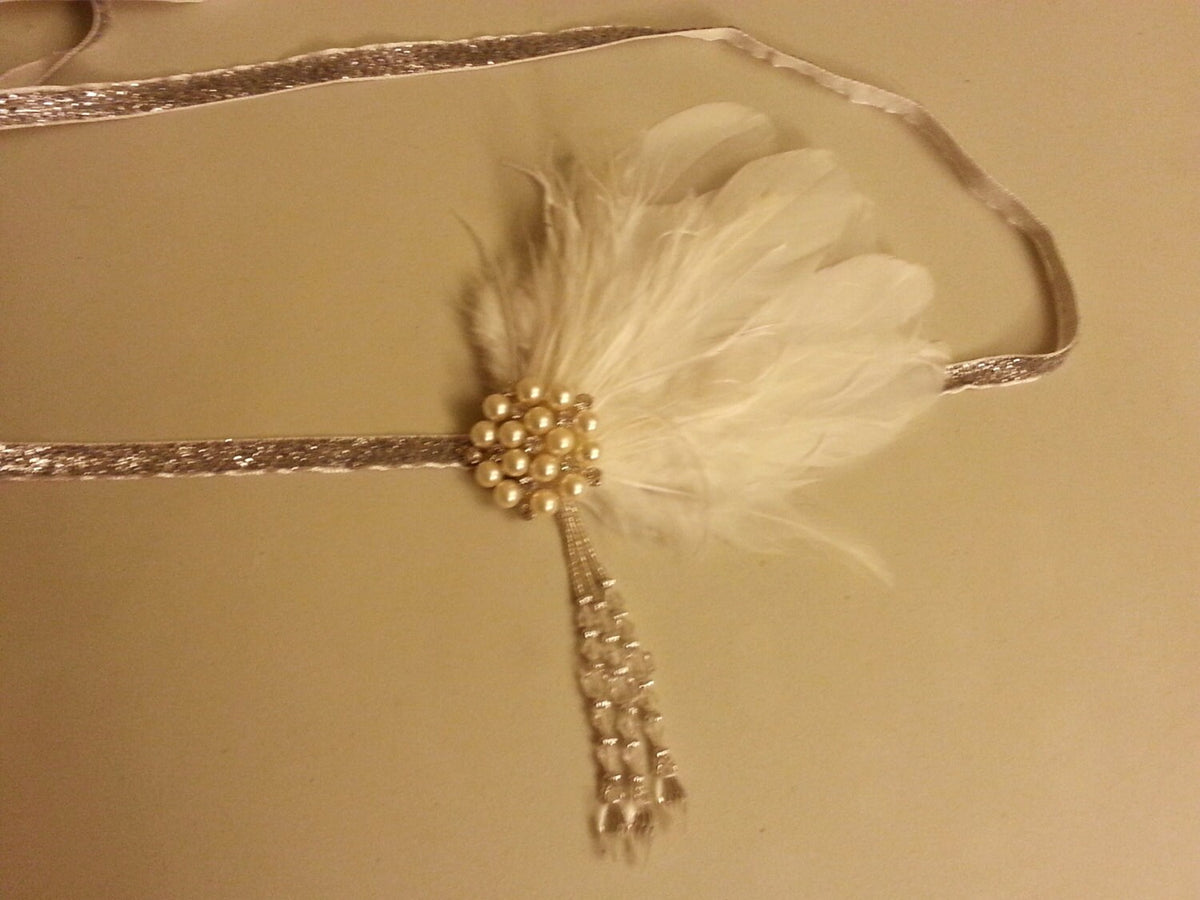 Bridal Fascinator Gatsby headband Vintage inspired 1920's Feather,Crystal Headband Wedding Sparkly Feather Flapper headband. Hair piece.