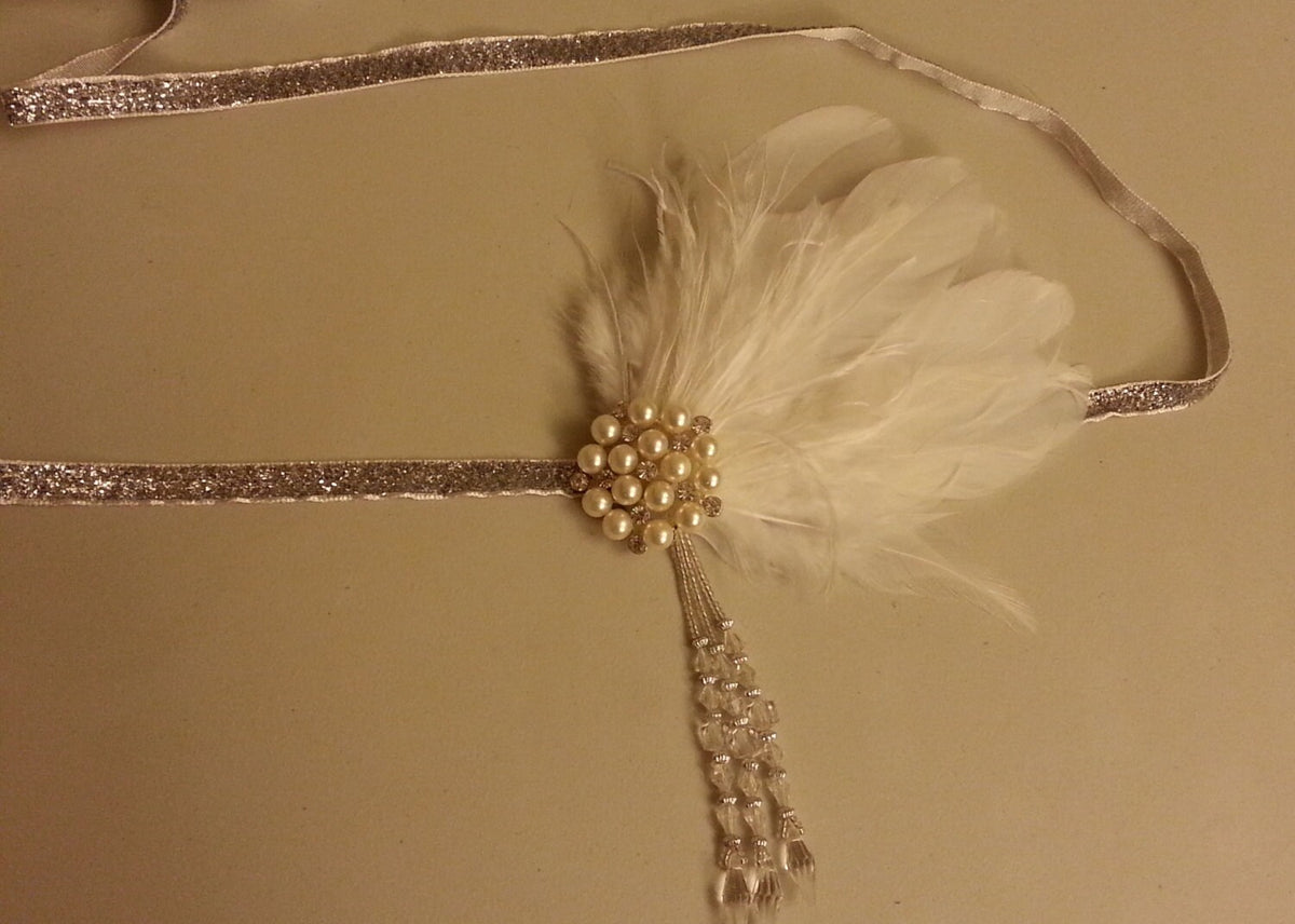 Bridal Fascinator Gatsby headband Vintage inspired 1920's Feather,Crystal Headband Wedding Sparkly Feather Flapper headband. Hair piece.