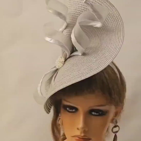 Silver grey Wedding fascinator UK. Mother of the bride headpiece. Race, Parties hat-EleganceFascinator