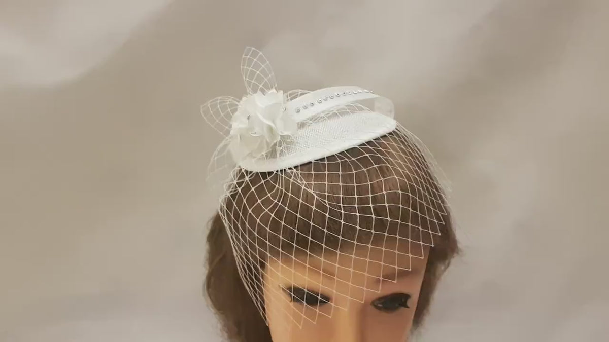 Birdcage veil hat fascinator Vintage 1940-50s Fascinator MINI Veil & Hat, White, Ivory Tear drop hat birdcage veil Floral Crystal Fascinator